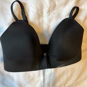 Skims Black nursing Bra